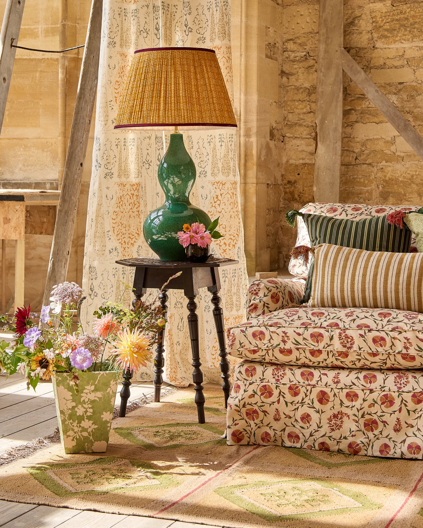 Vasari Blue/Orange Fabric