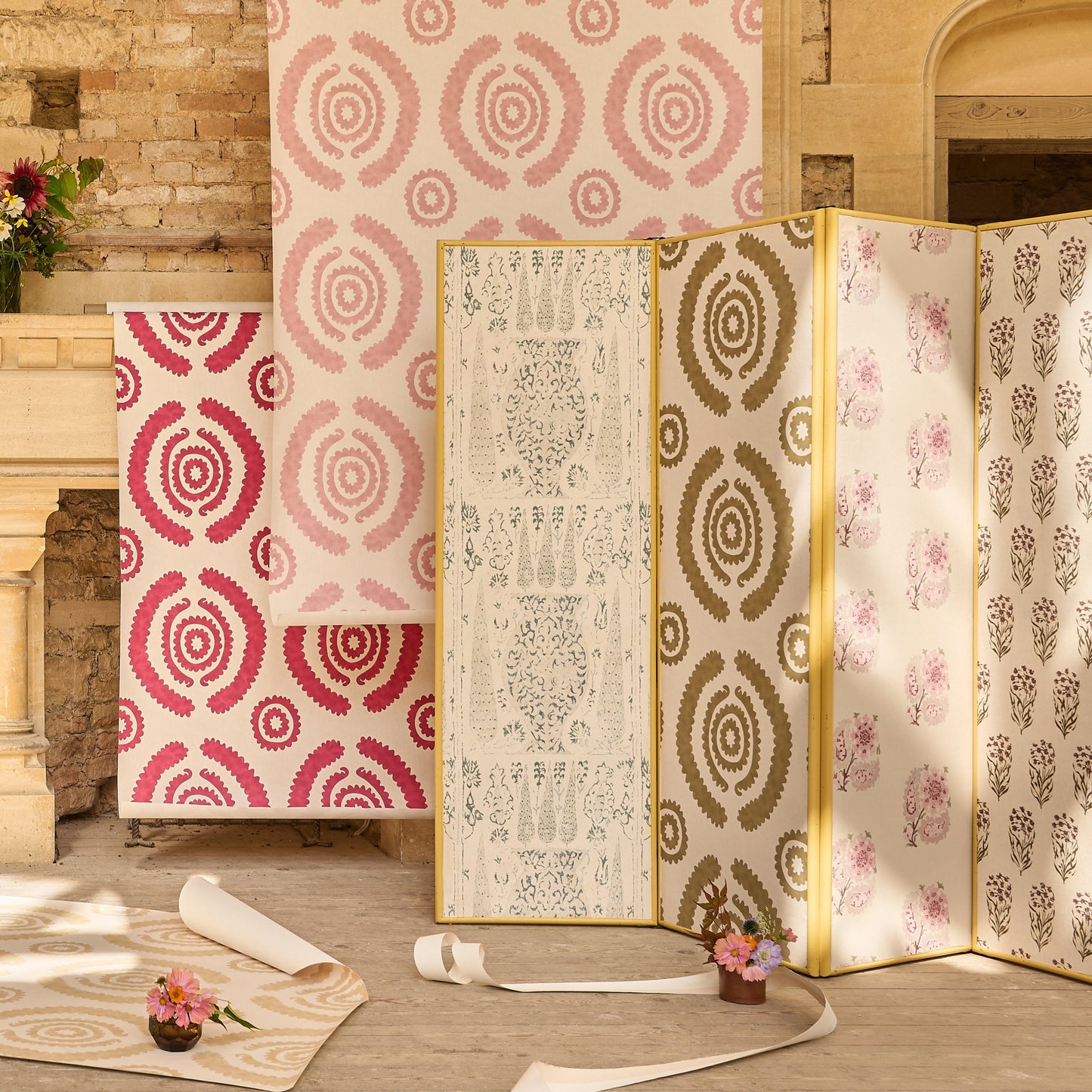 Haveli Moss Wide-Width Wallpaper